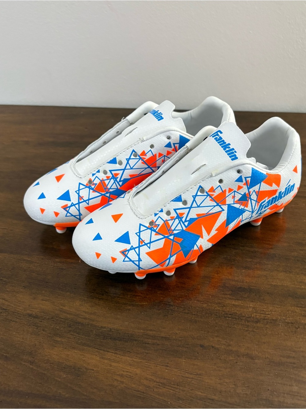 NWOT Franklin Kids Cleats 13 Unisex Soccer Football White Blue Need Laces